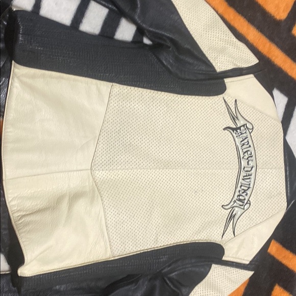 Womens riding jacket - Picture 2 of 2